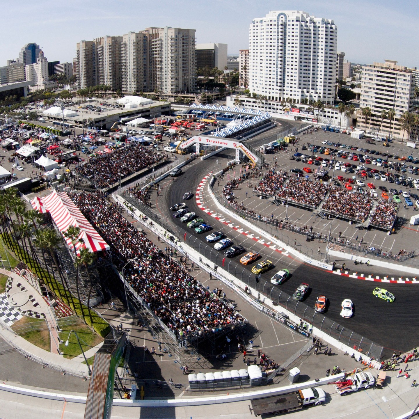A decade ago, this was the scene. Long Beach 2015 archive. 🗂️