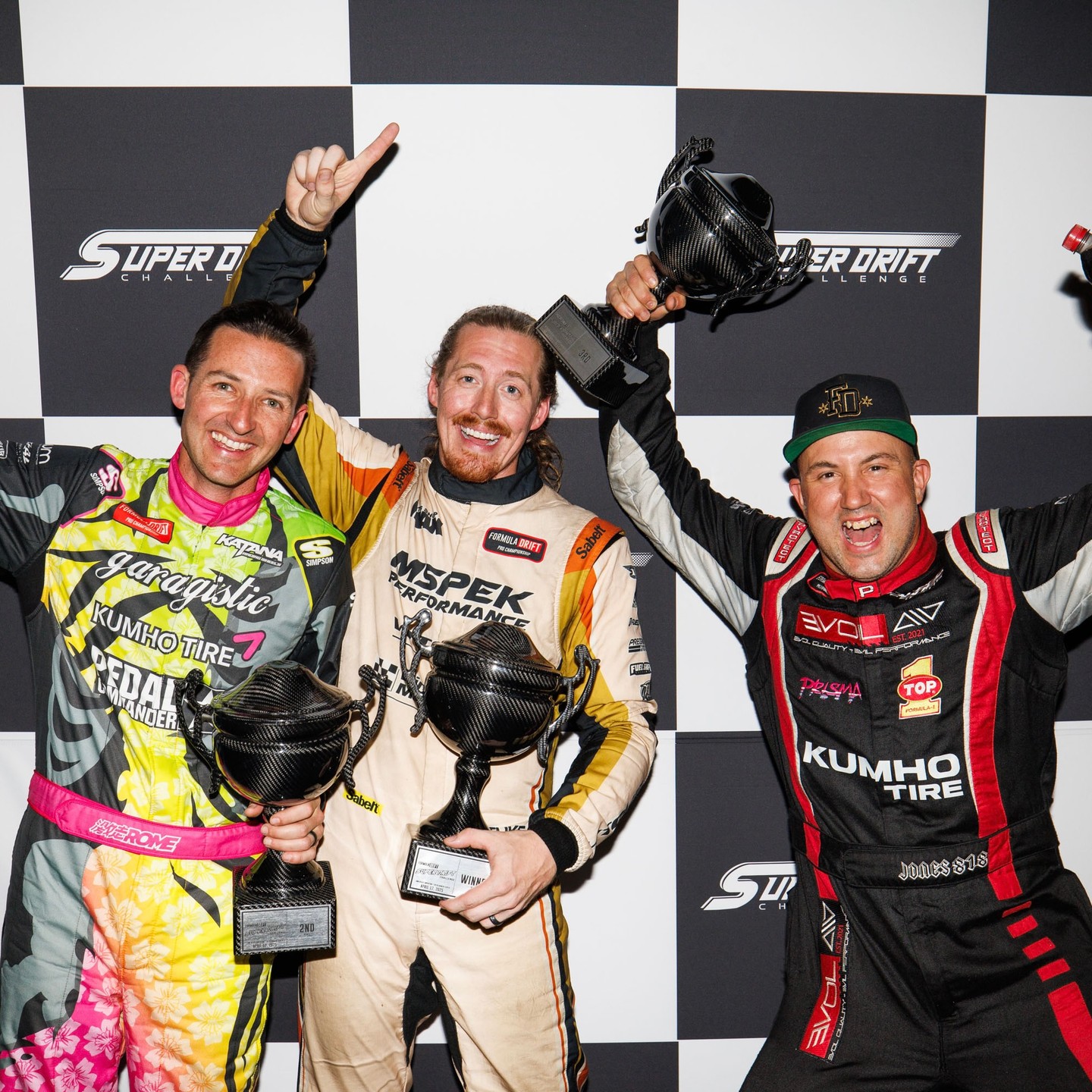 Swap the order! 🔁 Super Drift wrapped. Here’s who came out on top Saturday night.

1. @Stuke.Racing
2. @RomeCp
3. @JeffJonesRacing